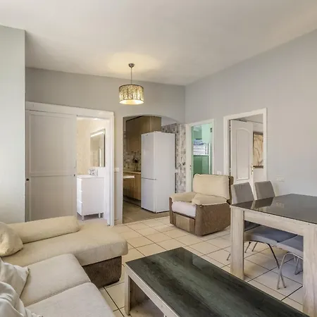 Appartement Junto A La Piscina Costa Del Silencio